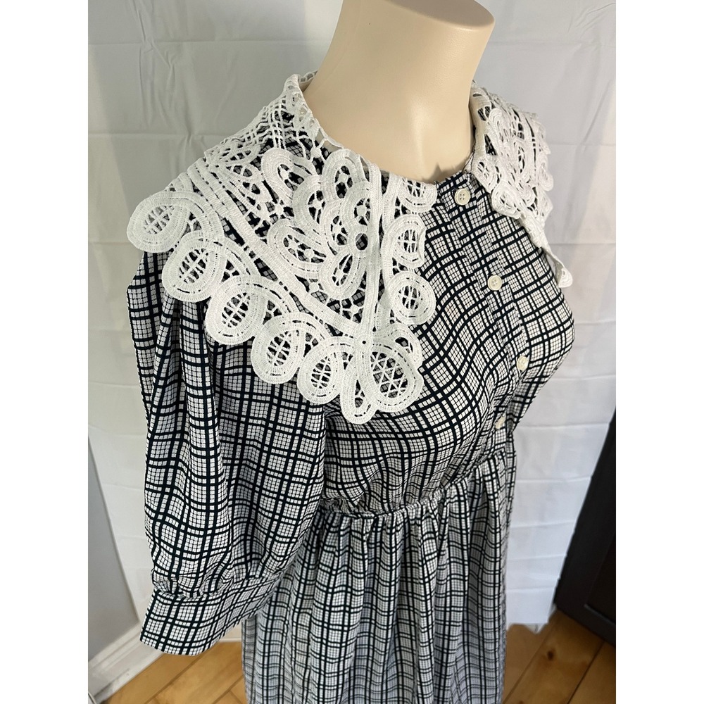 Korean Vintage Style Grid Print Midi Dress Crochet Lace Collar Black White Posh - Picture 4 of 14